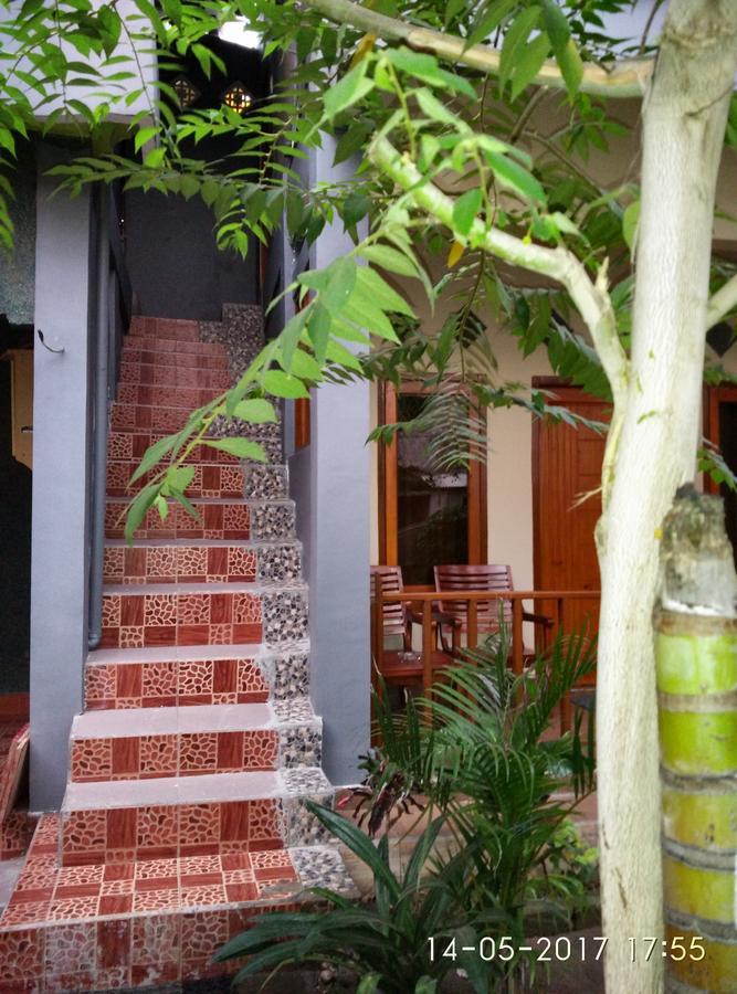 Chika House Villa Gili Trawangan Exterior photo