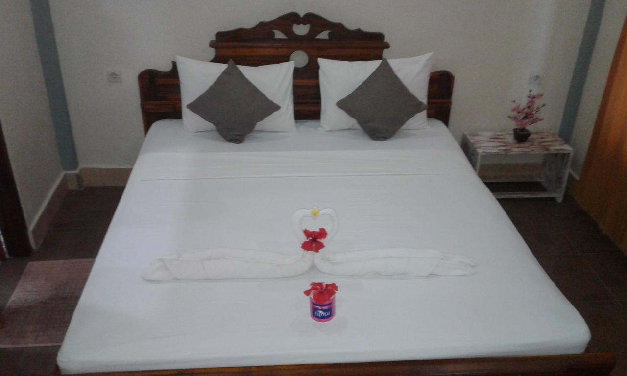 Chika House Villa Gili Trawangan Exterior photo